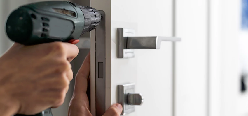 Locksmith For Lock Replacement Near Me in Rancho Calaveras, CA