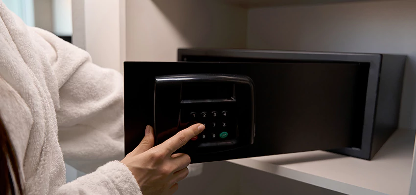 Safe Unlocking Service Company in Rancho Calaveras, California